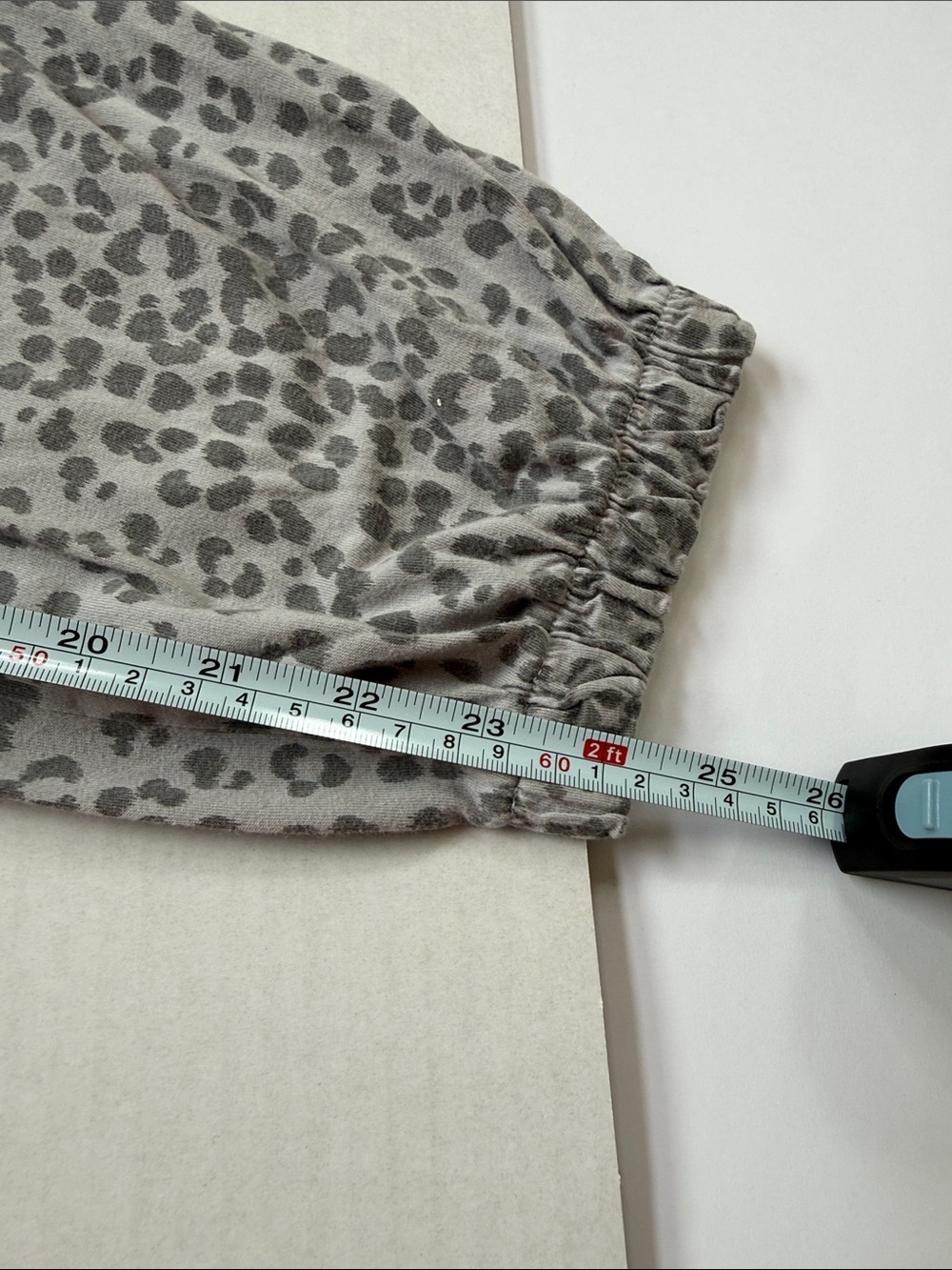 Gap Body Pajama Jogger Animal Print Gray size Medium - Picture 9 of 9